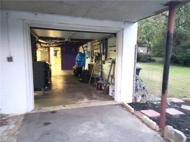 200 Blake Street, Winston-salem, NC 27104