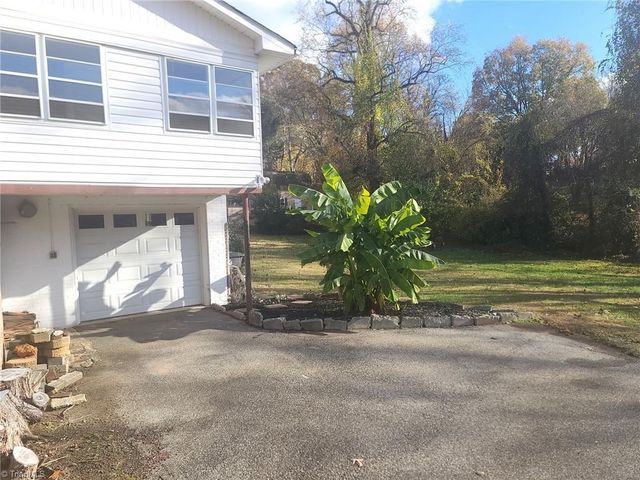 200 Blake Street, Winston-salem, NC 27104