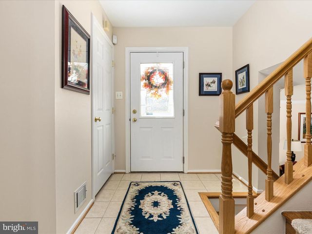 6434 RIVES CT, Springfield, VA 22150
