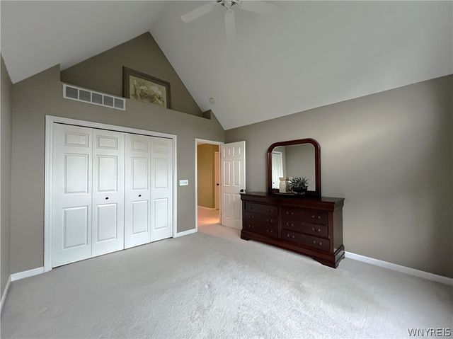 4059 Foxwood Lane, Clarence, NY 14221