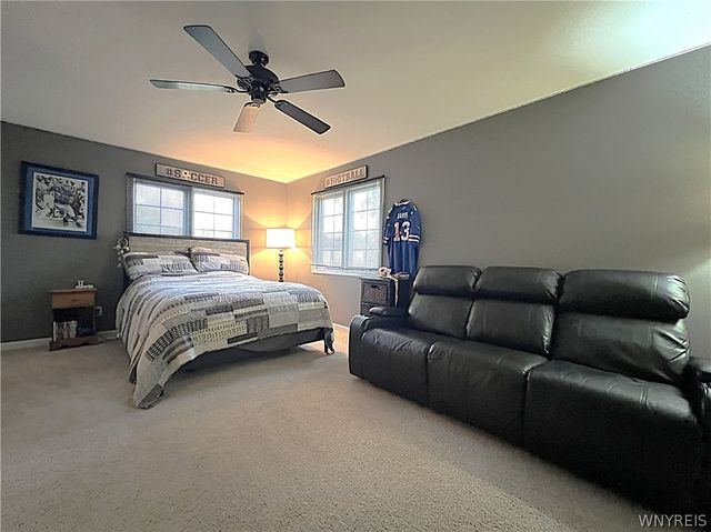 4059 Foxwood Lane, Clarence, NY 14221