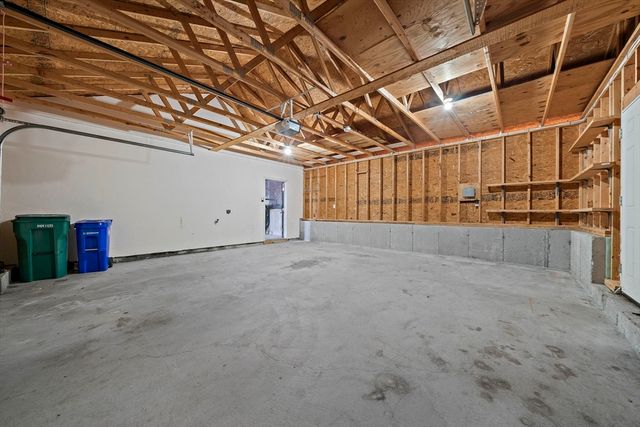 31 Kevin Dr, Attleboro, MA 02703