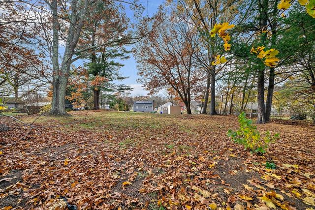 31 Kevin Dr, Attleboro, MA 02703