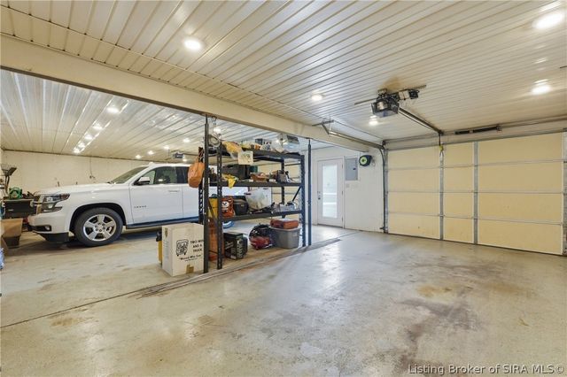 1221 Lindsey Street, Charlestown, IN 47111