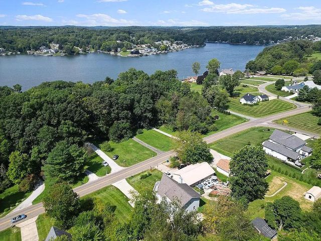 3846 Apple Valley Drive, Howard, OH 43028