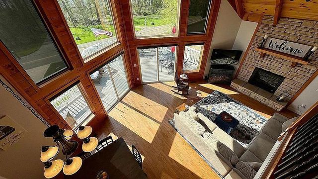 3846 Apple Valley Drive, Howard, OH 43028