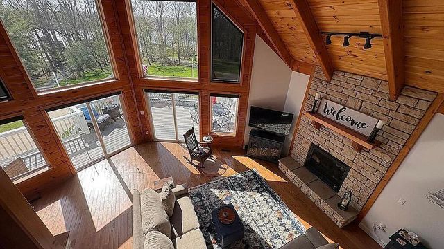 3846 Apple Valley Drive, Howard, OH 43028