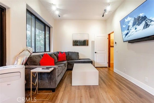 24656 Bernard, Crestline, CA 92325