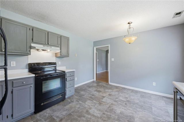 111 Hobson Court, Raeford, NC 28376