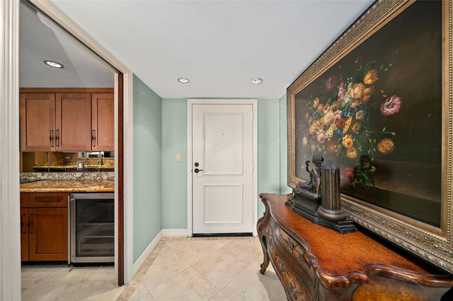 3525 Sage Rd 1512, Houston, TX 77056