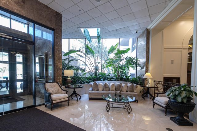 3525 Sage Rd 1512, Houston, TX 77056