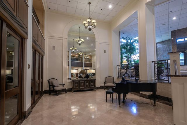 3525 Sage Rd 1512, Houston, TX 77056