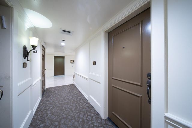 3525 Sage Rd 1512, Houston, TX 77056