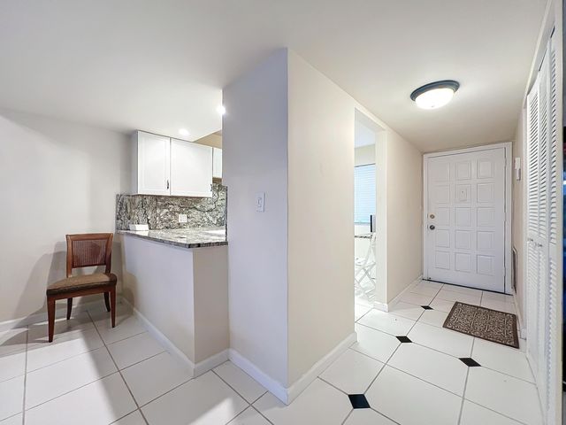 4545 Luxemburg Court 103, Lake Worth, FL 33467