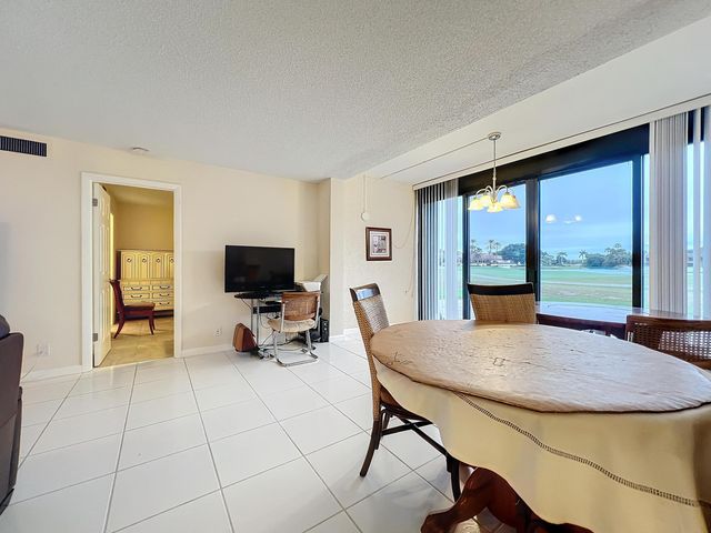 4545 Luxemburg Court 103, Lake Worth, FL 33467