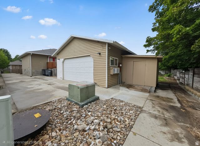 9495 S LOCH AWE DR, South Jordan, UT 84009