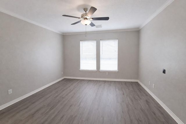 1995 Kingston Cv, League City, TX 77573