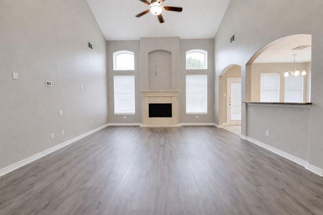 1995 Kingston Cv, League City, TX 77573