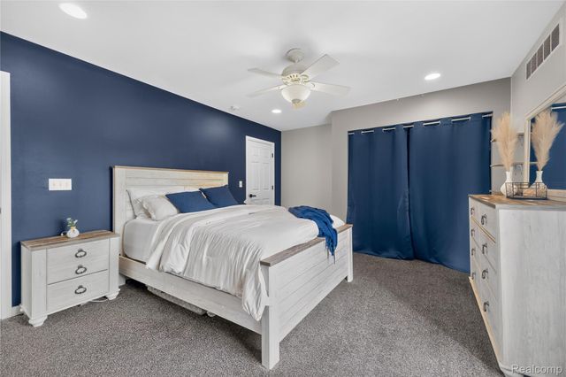 24345 Mary Street, Taylor, MI 48180