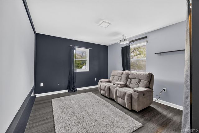 24345 Mary Street, Taylor, MI 48180