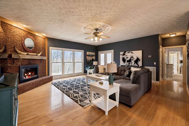 358 Andrew Jackson Blvd, Dowelltown, TN 37059