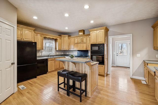 358 Andrew Jackson Blvd, Dowelltown, TN 37059