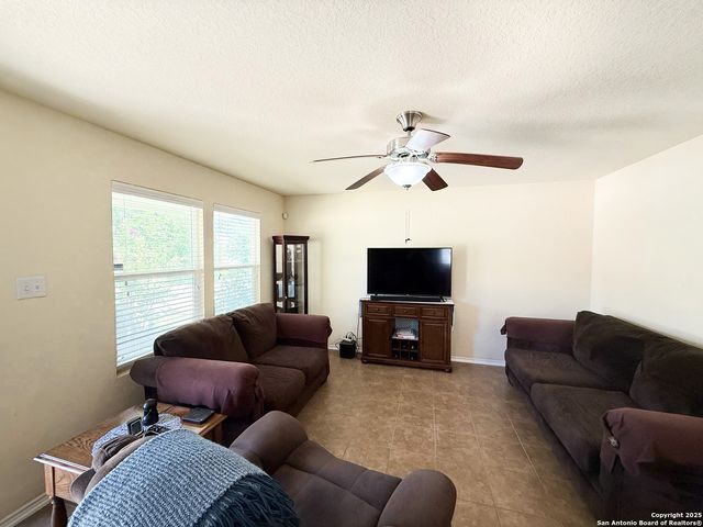 1407 Durango, San Antonio, TX 78245