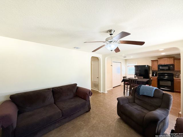 1407 Durango, San Antonio, TX 78245