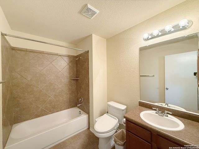 1407 Durango, San Antonio, TX 78245