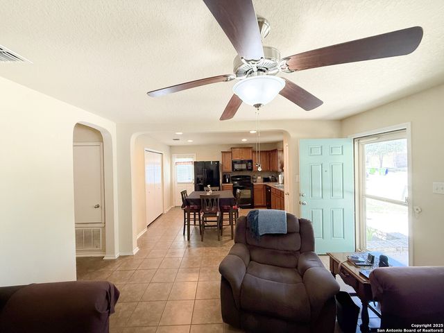 1407 Durango, San Antonio, TX 78245