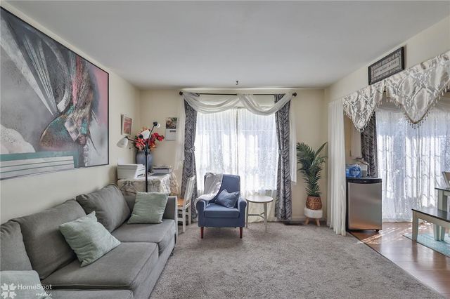 6411 Pioneer Drive, Macungie Boro, PA 18062