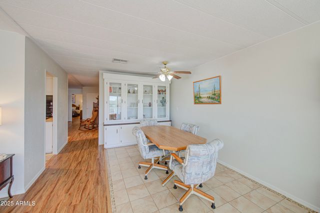 2259 N NICKLAUS Drive N, Mesa, AZ 85215