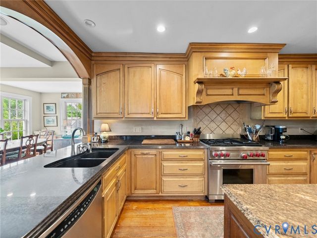 2625 Old Tavern Rd, Powhatan, VA 23139