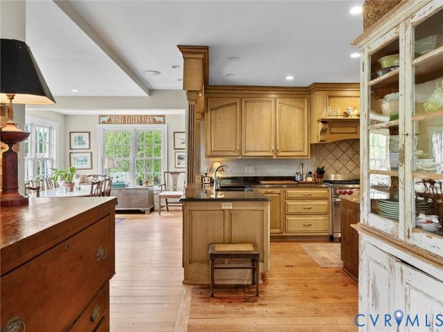 2625 Old Tavern Rd, Powhatan, VA 23139