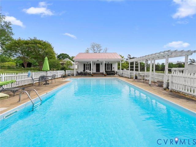 2625 Old Tavern Rd, Powhatan, VA 23139