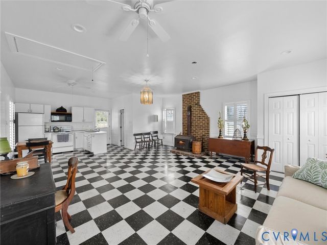 2625 Old Tavern Rd, Powhatan, VA 23139