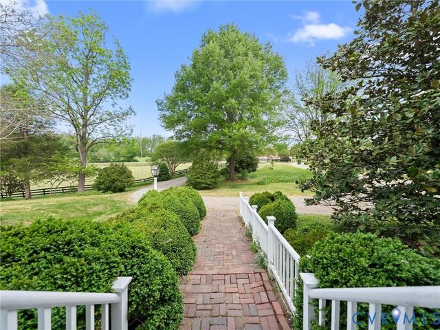 2625 Old Tavern Rd, Powhatan, VA 23139