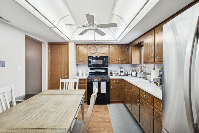 15701 Foxbend Court 1N, Orland Park, IL 60462