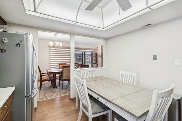 15701 Foxbend Court 1N, Orland Park, IL 60462