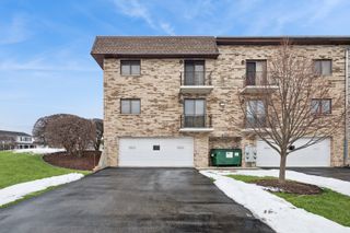 15701 Foxbend Court 1N, Orland Park, IL 60462