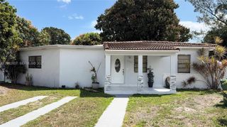 250 E 60th St, Hialeah, FL 33013
