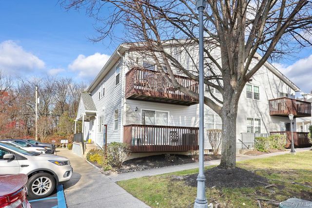 262 E Crooked Hill Road, Pearl River, NY 10965