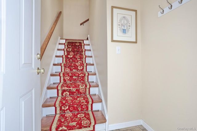 262 E Crooked Hill Road, Pearl River, NY 10965