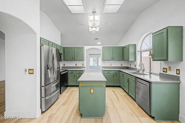2258 E SANTA CRUZ Drive, Gilbert, AZ 85234