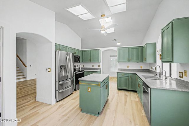 2258 E SANTA CRUZ Drive, Gilbert, AZ 85234