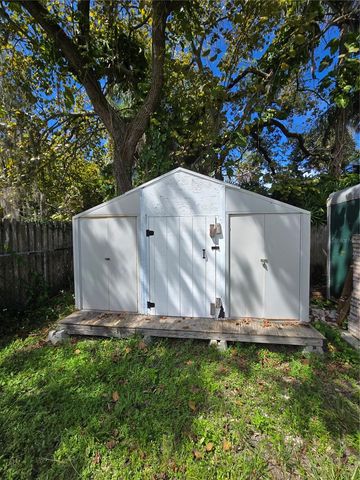 101 W LEMON STREET 3, Tarpon Springs, FL 34689