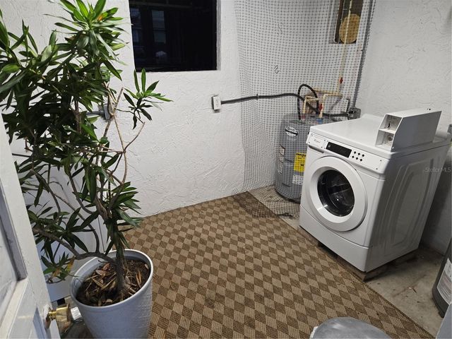 101 W LEMON STREET 3, Tarpon Springs, FL 34689