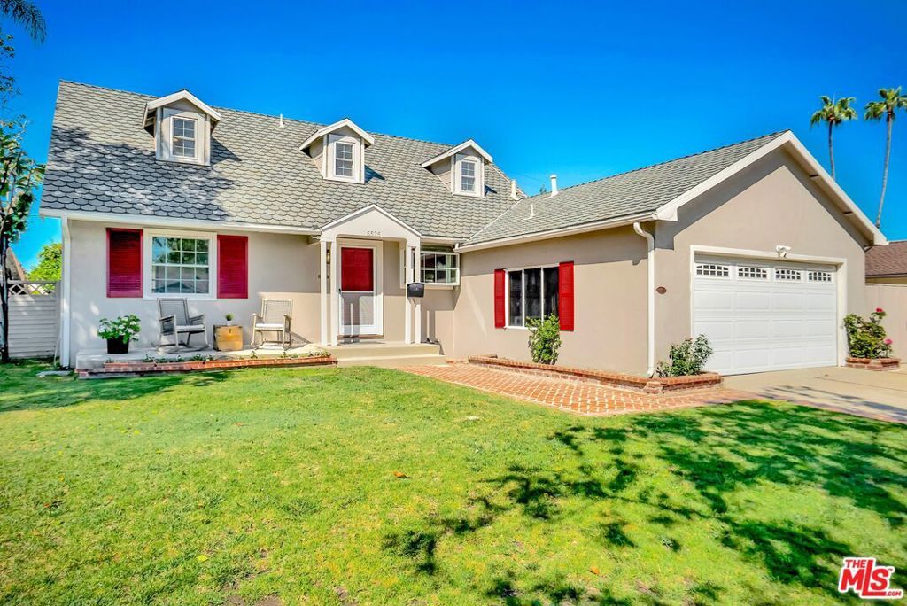 6525 Lubao Avenue, Woodland Hills, CA 91367