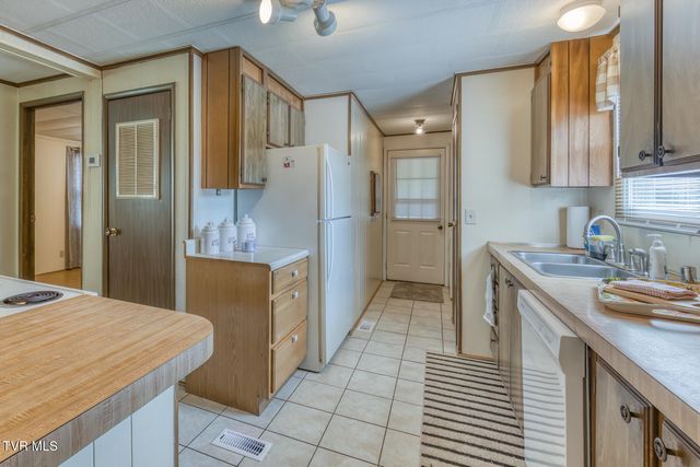 201 Derby Drive, Kingsport, TN 37660