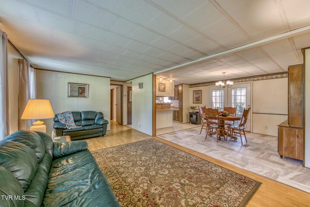 201 Derby Drive, Kingsport, TN 37660